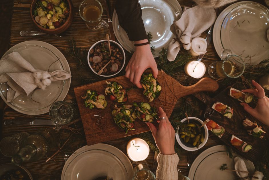 24 cozy food & hosting for comfort-food cravings