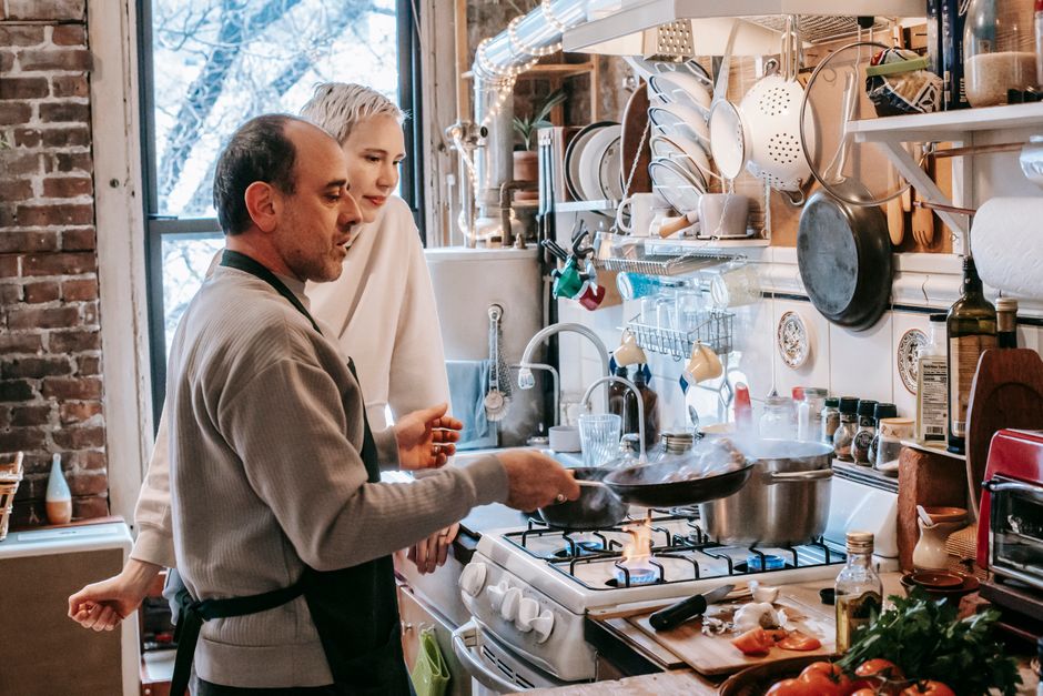 Couples Cooking Class near a historic landmark — travel · Couples Travel