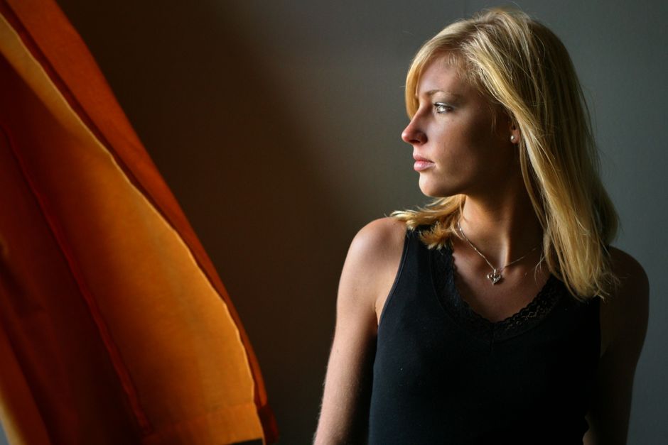 Window-Light Portrait for a weekend project — diy-creativity · Photography