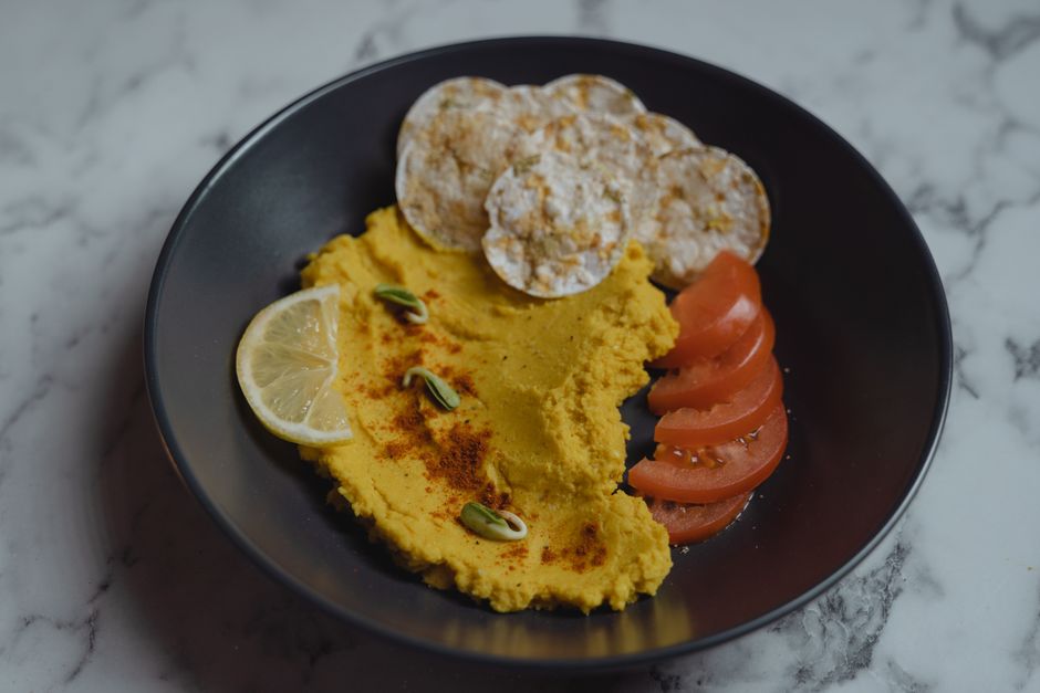 Lemon Couscous Box — hummus veggie wrap for a picnic basket — food · Lunch Ideas