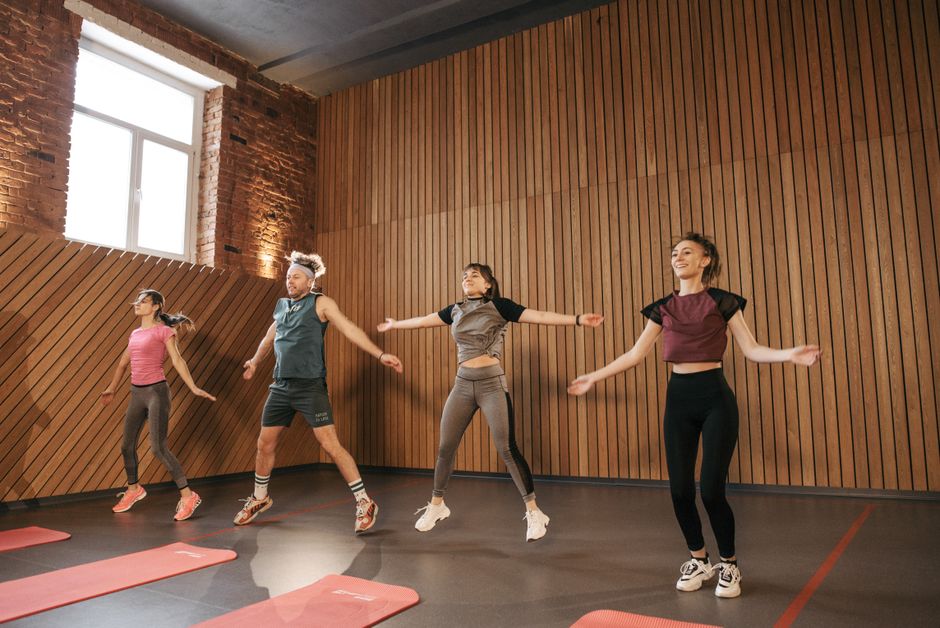 Dance Cardio with a simple walking loop — wellness · Fitness