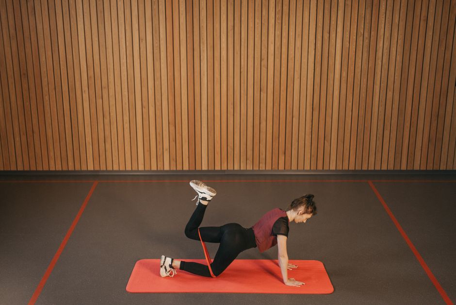 Resistance-Band Routine during a weekend morning — wellness · Fitness