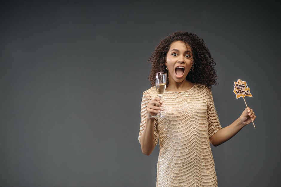 low-stress new year's hosting moves that simplify the day for a celebration that feels relaxed — celebrations · New Year's