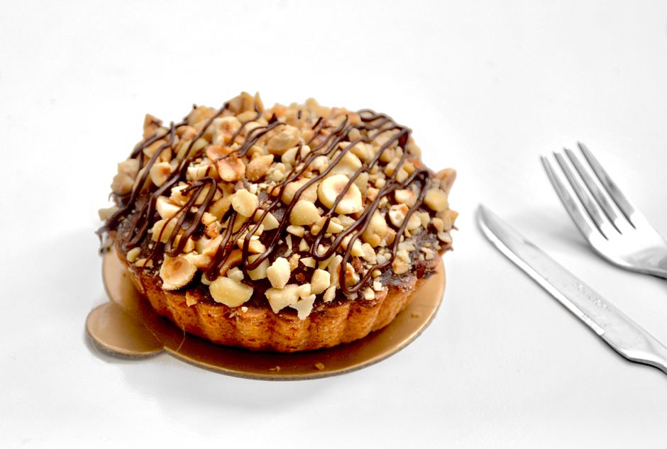 Chocolate Hazelnut Tartlets for pretty dessert spread — food · Desserts