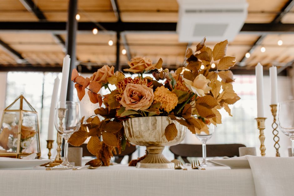 Leaf Centerpiece with a surprise reveal — celebrations · Thanksgiving