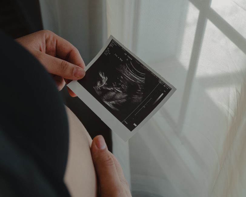 Baby-Photo Guessing Game with a DIY finishing piece — celebrations · Baby Showers