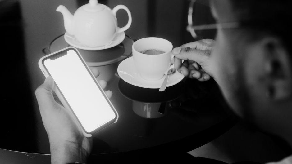 Phone-Free Tea Break for a simple confidence ritual — lifestyle · Self-Care