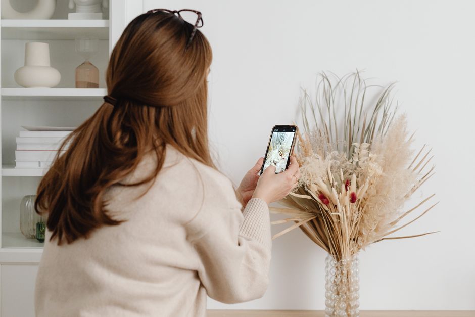 Dried Flower Mobile for vase experimenting color — diy-creativity · Handmade Decor
