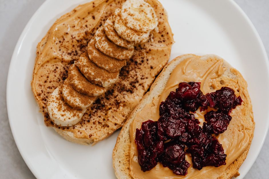 Cinnamon French Toast for a family breakfast — food · Breakfast & Brunch