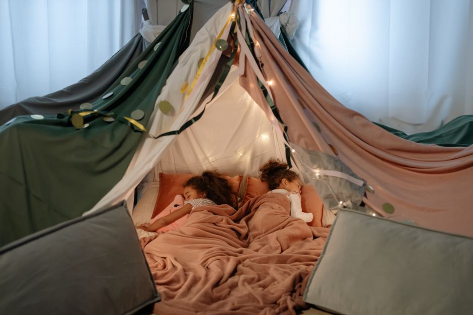 Blanket-Fort Screening with a one-hour limit — entertainment · Movie Nights