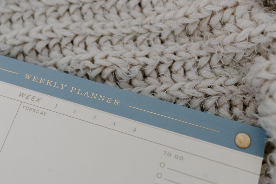 Weekly Reflection for a small creative corner — diy-creativity · Journaling