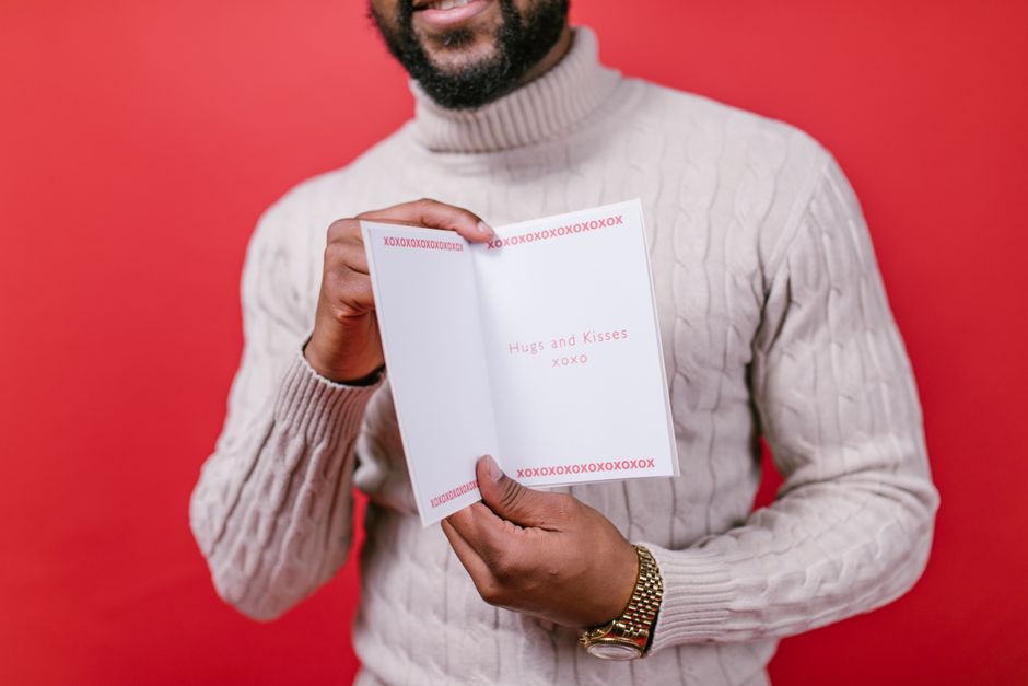 low-stress valentine's day hosting moves that simplify the day around a seasonal color palette — celebrations · Valentine's Day