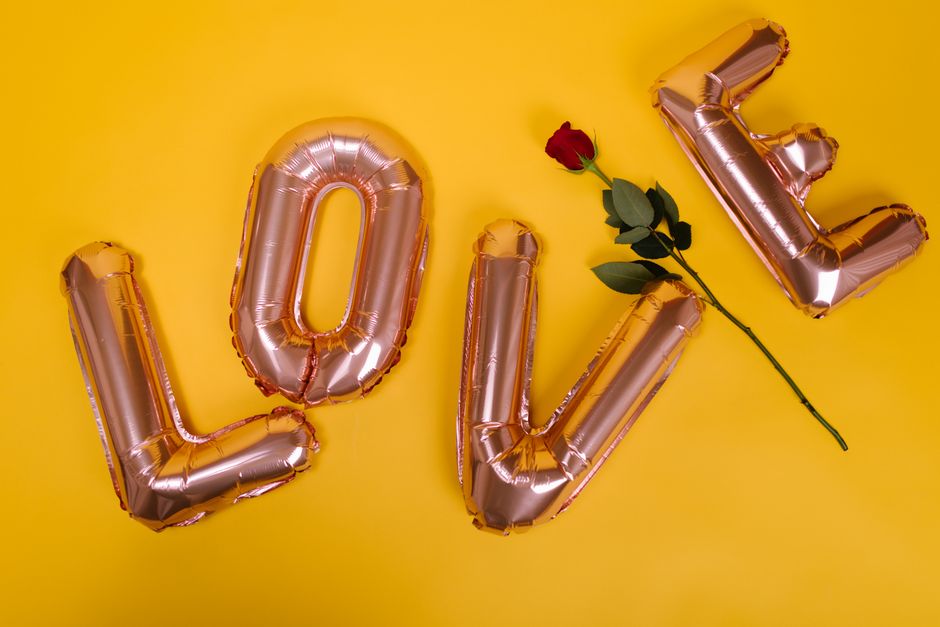low-stress valentine's day hosting moves that simplify the day with a guest-participation moment — celebrations · Valentine's Day