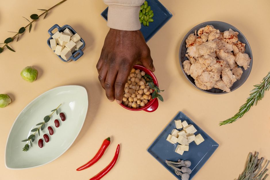 Crunchy Edamame Bowl — hummus veggie wrap for a workday lunchbox — food · Lunch Ideas