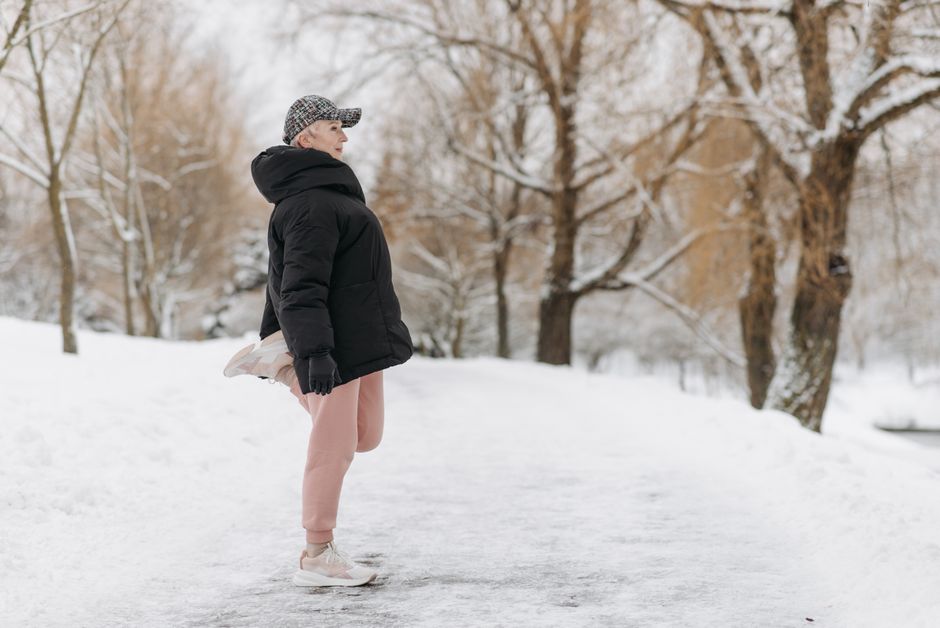 gentle walking & outdoor routines with a sunlight habit — wellness · Walking & Outdoor