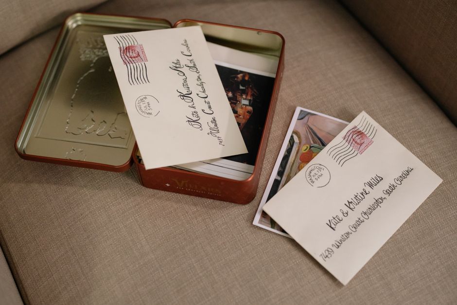 Guestbook Alternative around a welcome drink — celebrations · Weddings