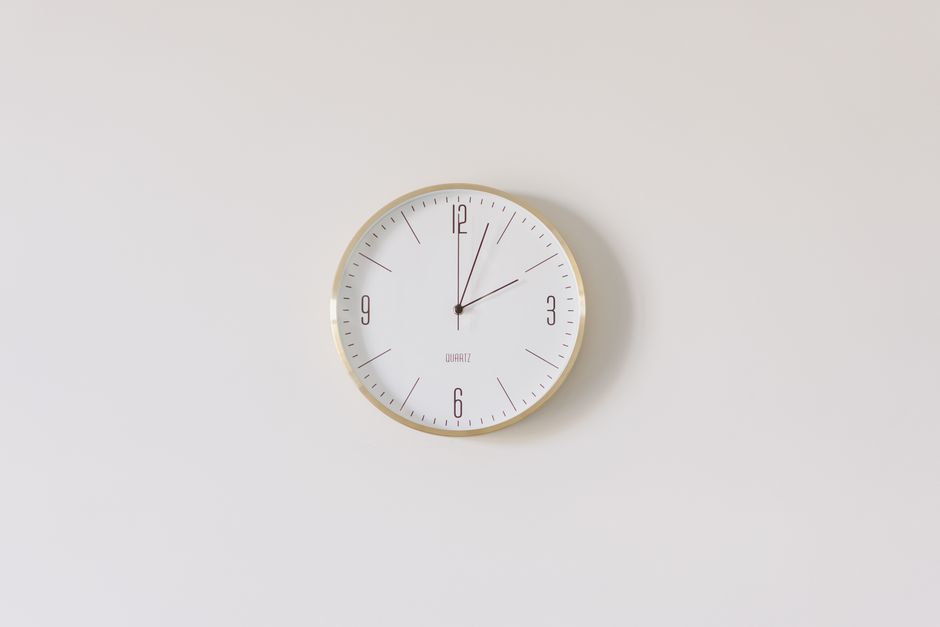 Ten-Minute Tidy after a long commute after a long commute — wellness · Evening Routines