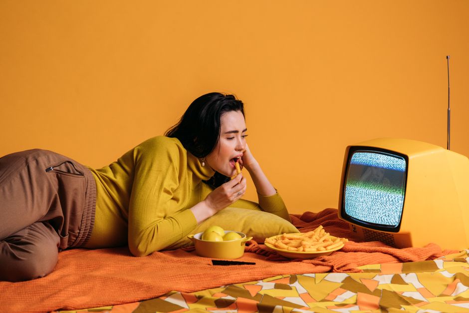 Comfort Sitcom Marathon with a low-cost setup — entertainment · Movies & TV