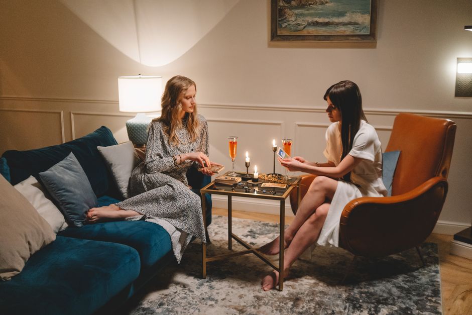 Conversation Card Table around a personal tradition — celebrations · Parties