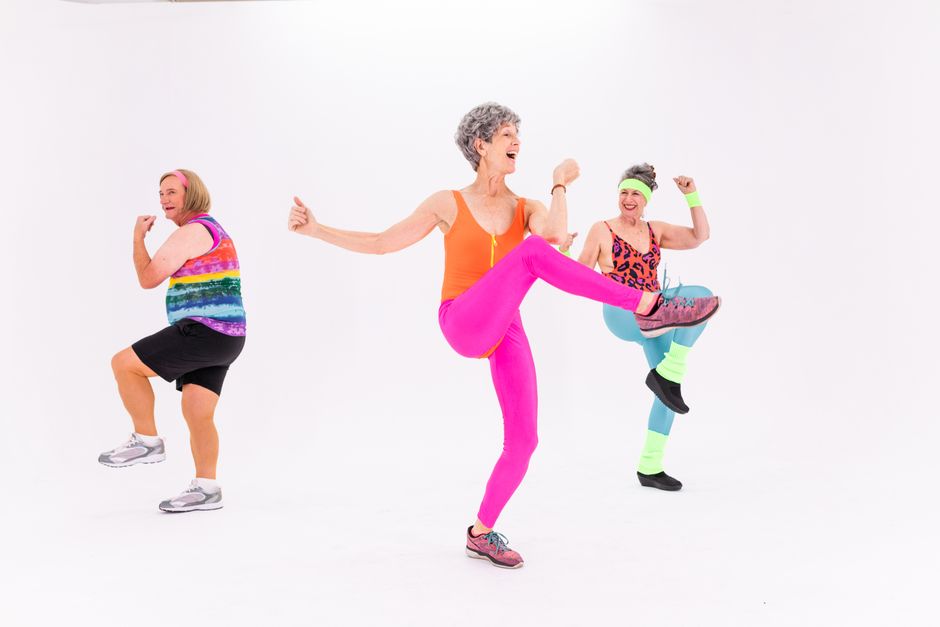 Dance Cardio with a mindful breathing pattern — wellness · Fitness