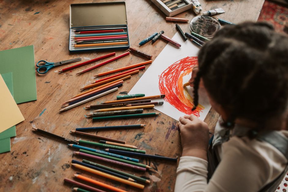 Coloring Session with a gentle stretch — wellness · Relaxation