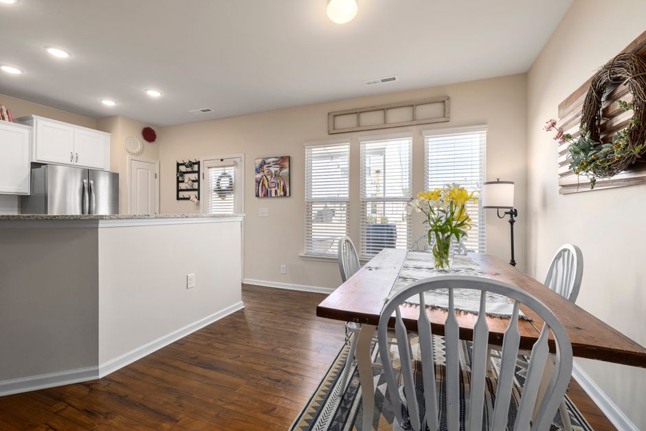 Breakfast Nook with a soft linen layer — home · Kitchens