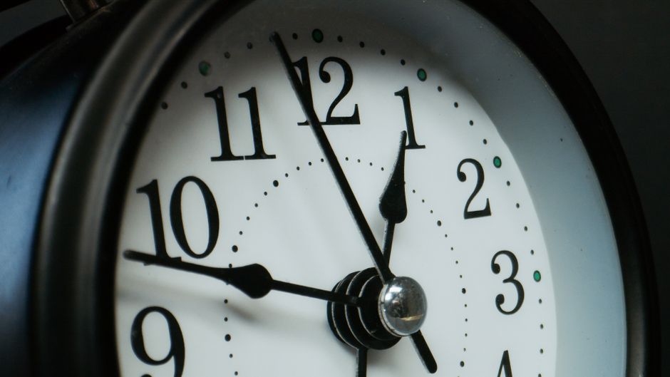 Ten-Minute Tidy for a gentle reset — wellness · Evening Routines