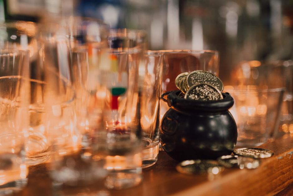 Indoor Treasure Hunt for a weekend sleepover — entertainment · Family Fun