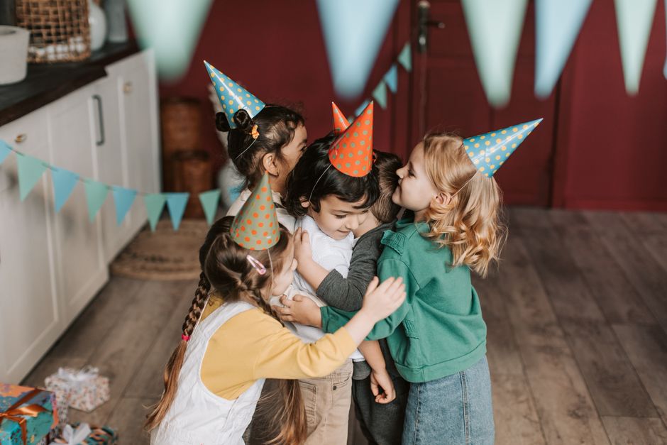 22 Birthday Scavenger Hunt ideas for meaningful keepsakes
