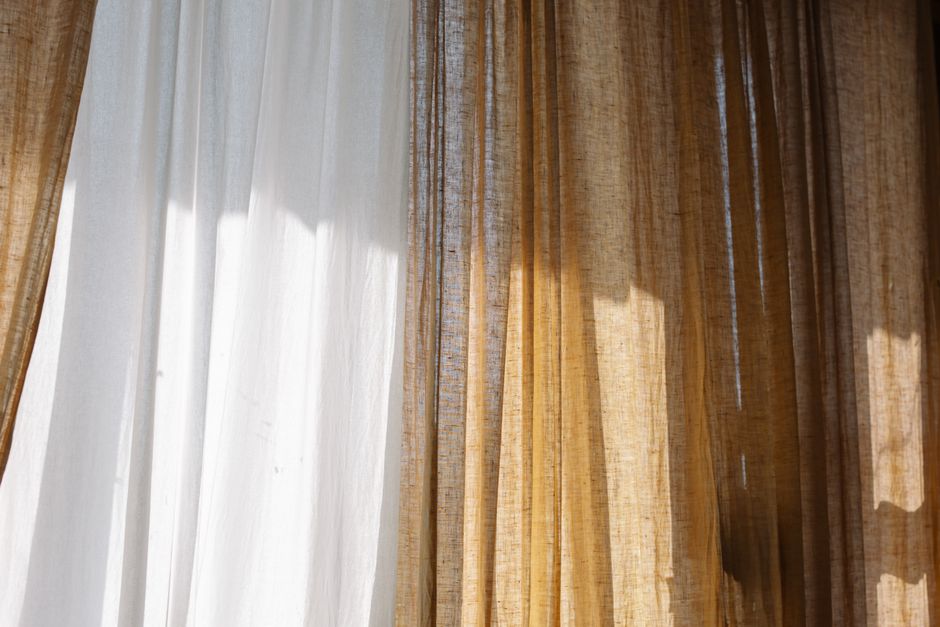 Linen Curtains for a rental-friendly refresh — home · Home Decor