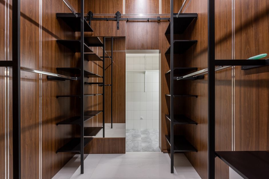 Sliding Storage for easier daily routines — home · Home Hacks