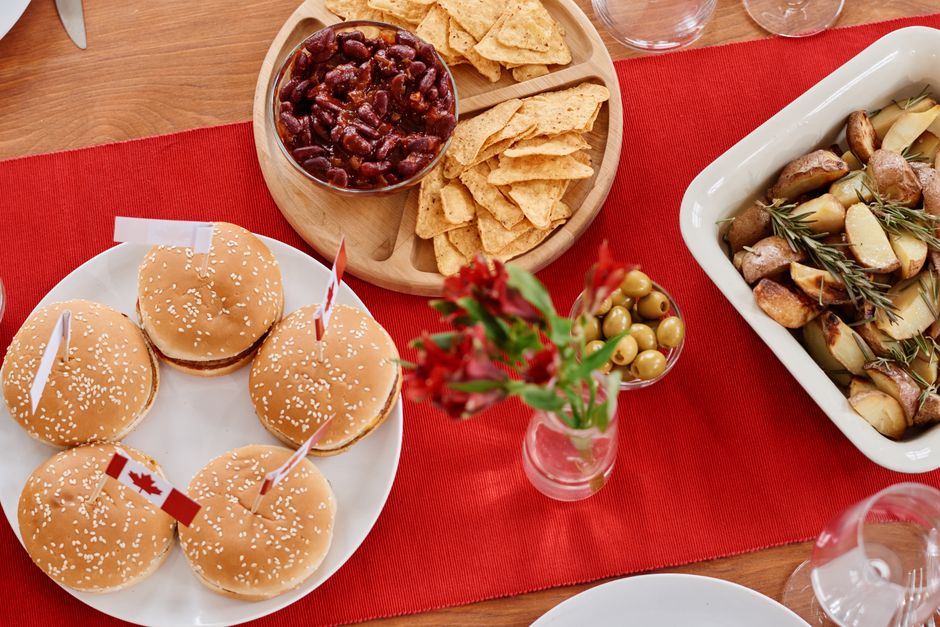Potluck Lunch for a gentle evening — lifestyle · Social Life