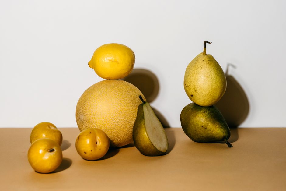 Fruit-at-Eye-Level Setup for a desk-bound afternoon — wellness · Healthy Habits