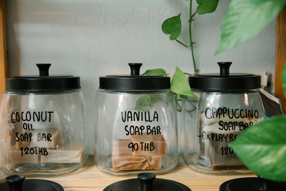 Label System for storing everyday tools — home · Home Hacks