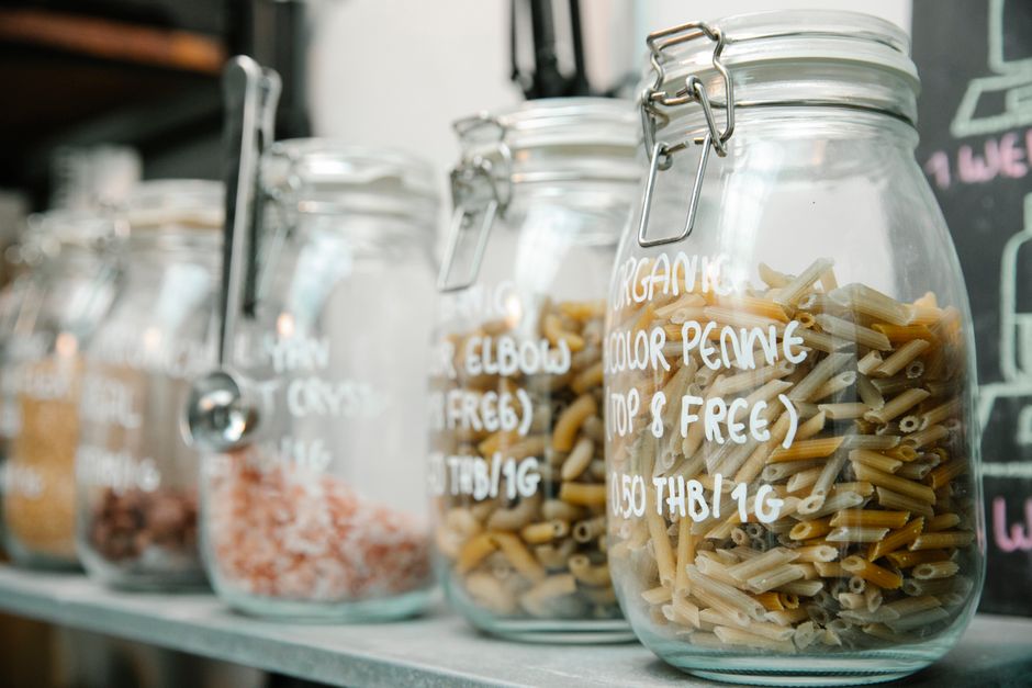 Pesto Pasta Jar for a no-microwave lunch — food · Lunch Ideas