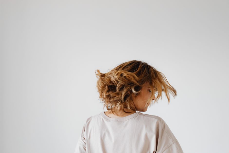Heatless Waves with a playful challenge — lifestyle · Beauty