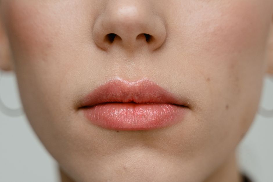 Glossy Lip Routine when you need fresh inspiration — lifestyle · Beauty