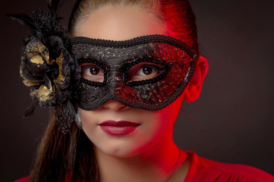 Face-Mask Evening with a playful challenge — lifestyle · Self-Care
