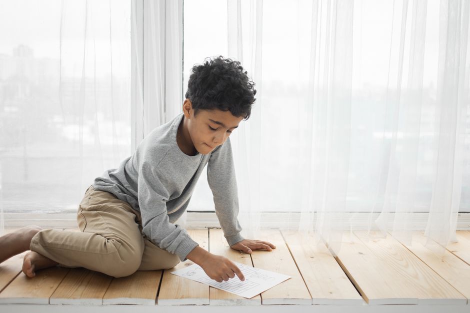 Indoor Treasure Hunt with a one-hour limit — entertainment · Family Fun