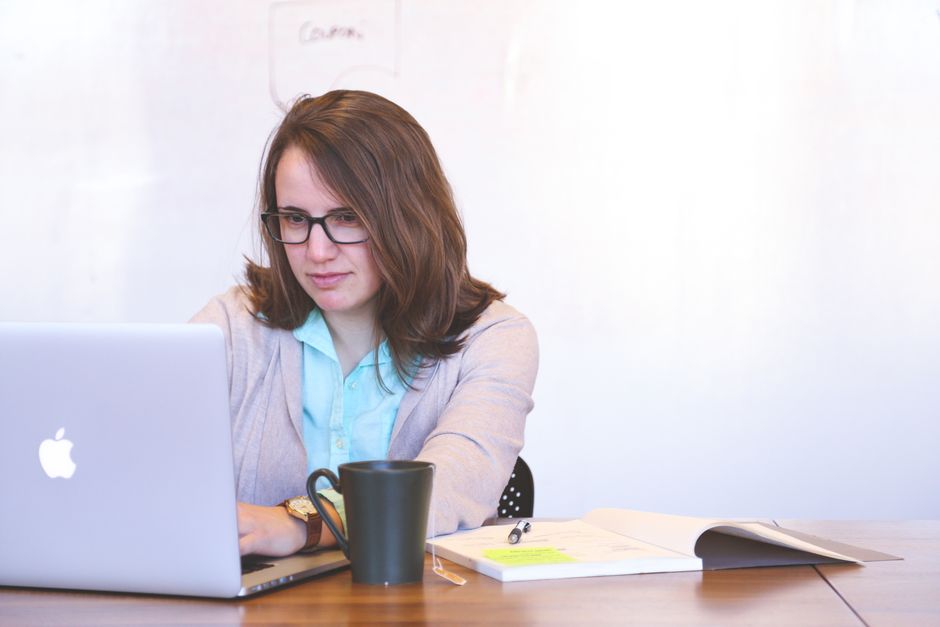 21 Email Window ideas for practical AI help