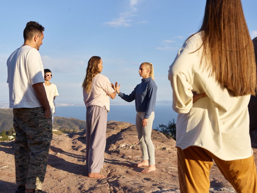Five-Senses Check with a calming scent — wellness · Mindfulness
