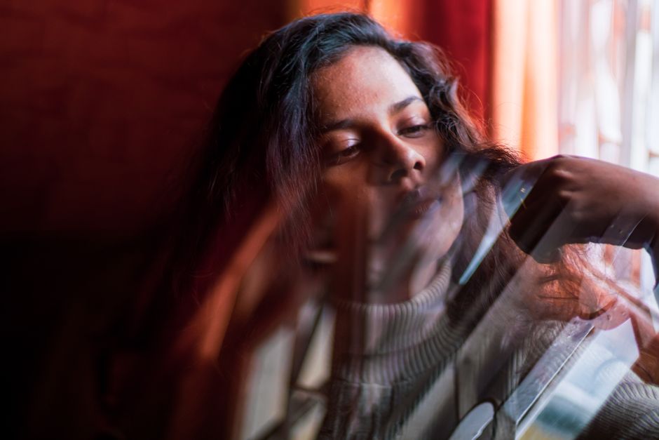 Window-Light Portrait for rescuing old materials — diy-creativity · Photography