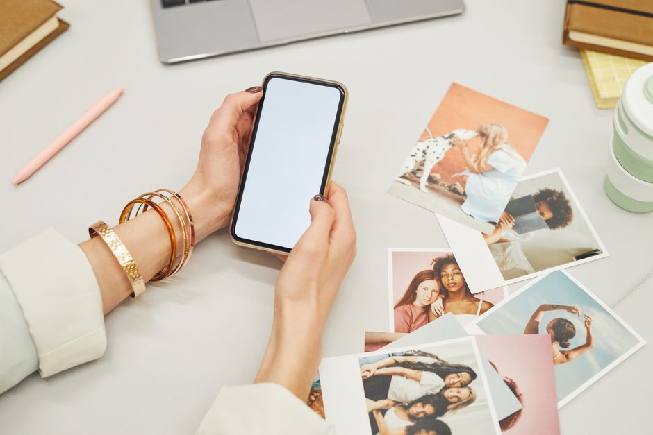 Photo Backup for a focused study session — smart-life · Digital Life
