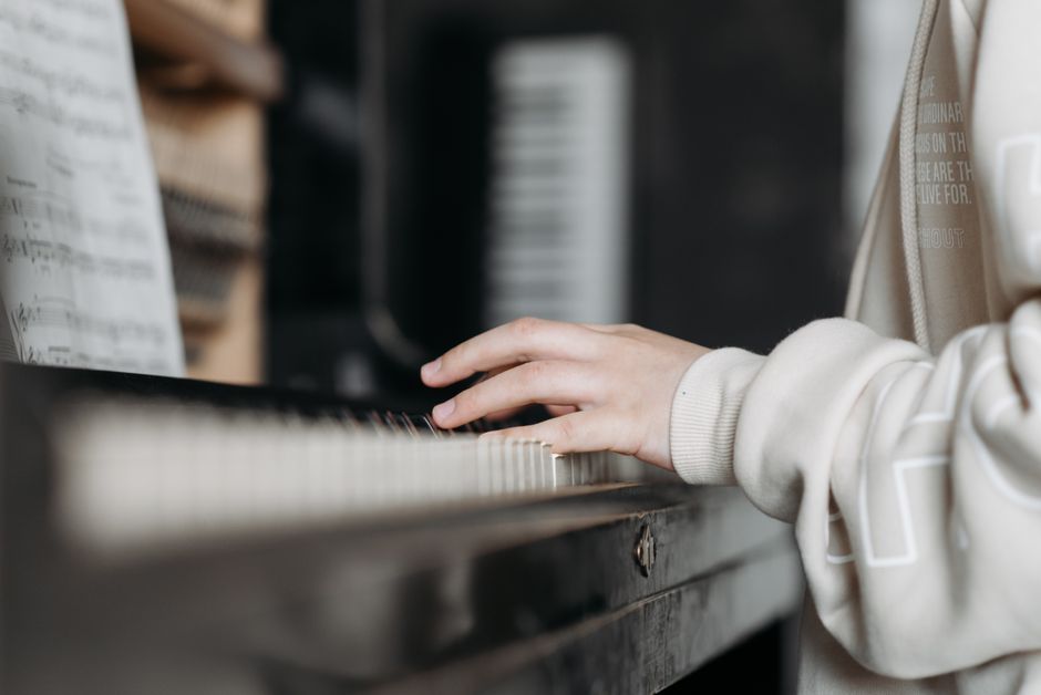 Piano-Focused Playlist for an after-dinner plan — entertainment · Music