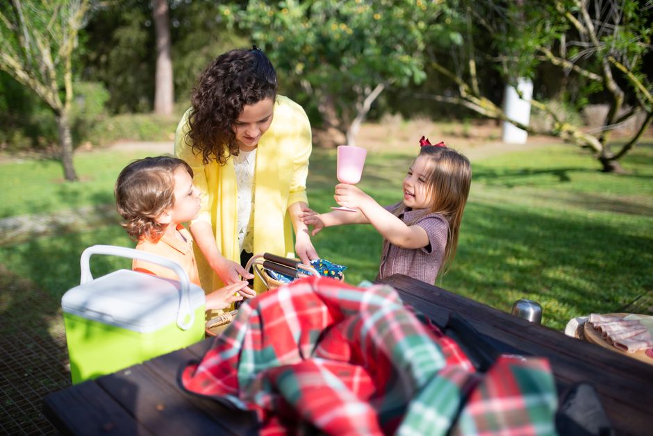 Park Picnic when motivation is low — lifestyle · Dating