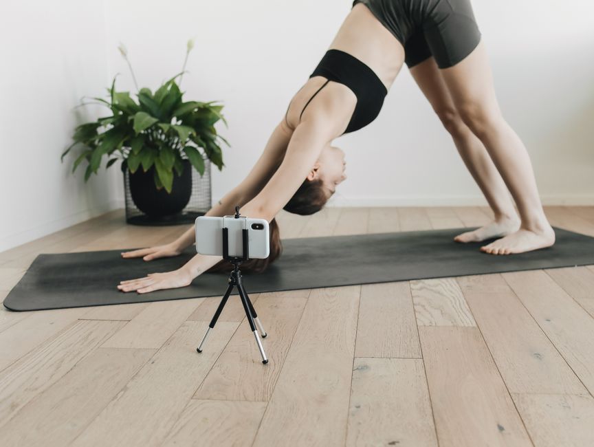 Phone Tripod for a focused study session — smart-life · Gadgets