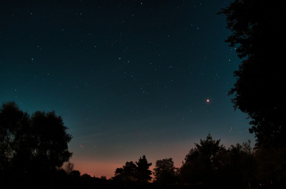 Stargazing Meadow around a waterfront walk — travel · National Parks