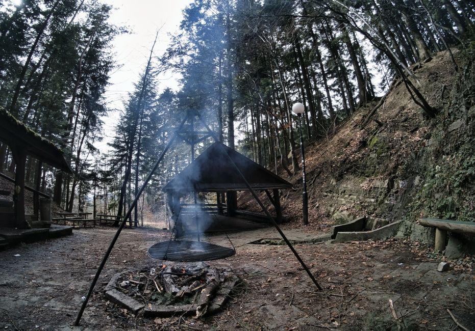Fire-Pit Zone with removable updates — home · Garden & Outdoor