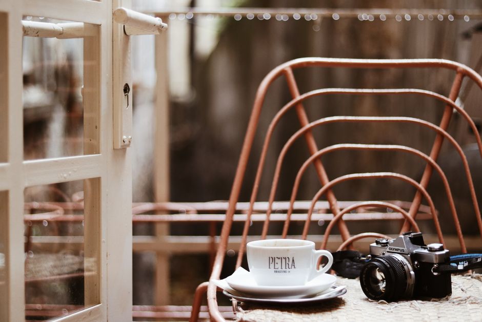 Coffee-Shop Still Life for a small creative corner — diy-creativity · Photography
