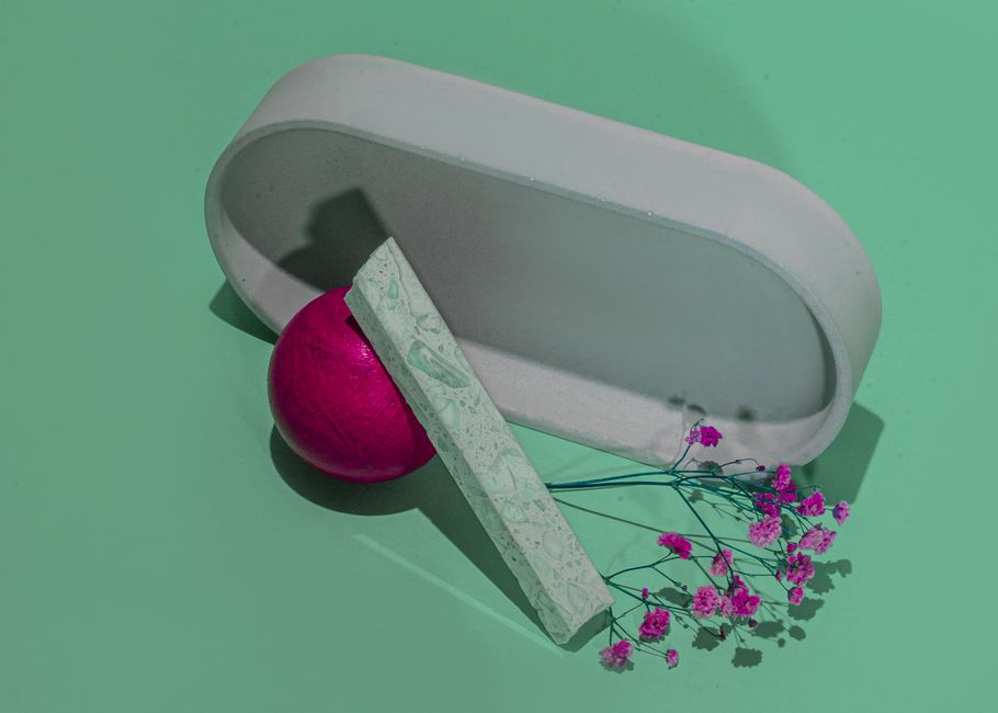 Stone Tray using one-color repetition — home · Bathrooms